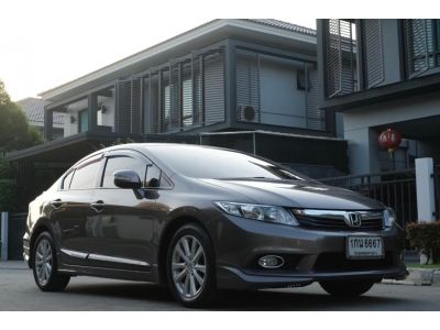 2013 HONDA CIVIC 1.8E AT