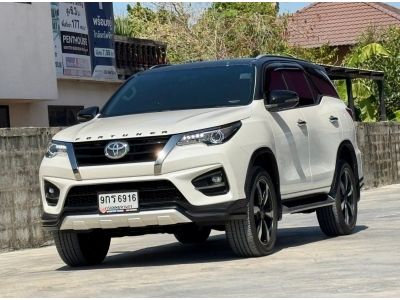 TOYOTA FORTUNER 2.8 TRD SPORTIVO BLACK TOP 4WD 2019