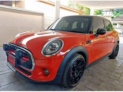 สีส้ม มือเดียว ไมล์ 35,000 km. Mini Cooper​ D S-Tuner Rhd ตัวรถ 18 ออก Millenium​ 2021