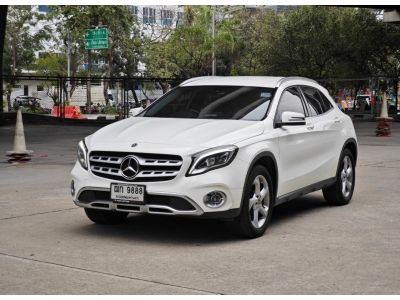 Mercedes Benz GLA200 W156 ปี 2018