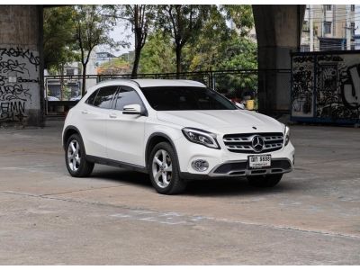 Mercedes Benz GLA200 W156 ปี 2018