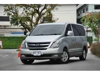 ไมล์ 2 แสน 2010 จด 2011 Hyundai H1 2.5 Deluxe รถยนต์ 11 ที่นั่ง รถครอบครัว