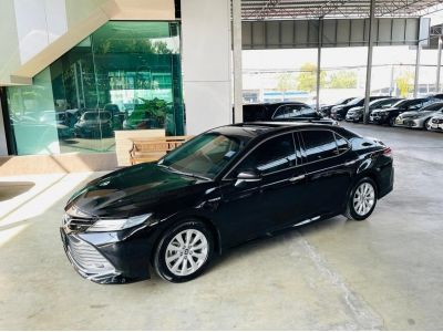 Toyota Camry 2.5Hybrid Sunroof 2020