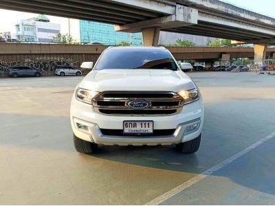 FORD​ EVEREST ​2.2 ปี​ 2017 สีขาว ภายในดำ วิ่งน้อย​ 80,000 km.