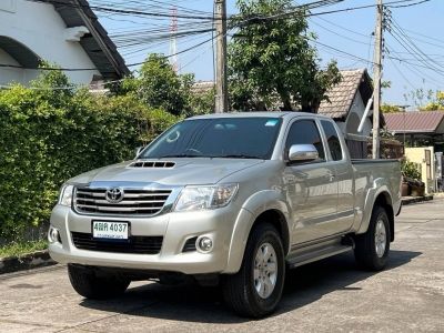 TOYOTA HILUX VIGO  2.5 G PRERUNNER SMART CAB ปี 2013 เกียร์ AT สีบรอนซ์