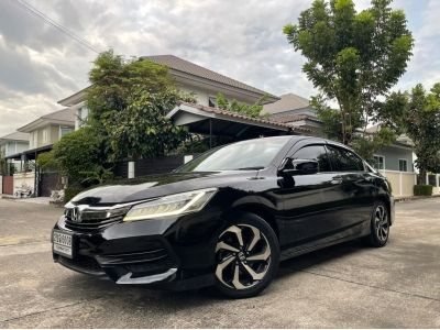 Honda Accord 2.0 E ปี 2018 สีดำ auto รถสวย สดพร้อมโอน