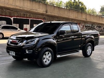 Isuzu D-MAX 2.5 Z Ddi VGS SpaceCab Hi-Lander AT ปี 2014 ไมล์ 163,256 km.