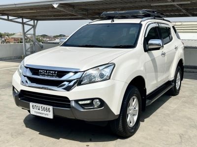 2017 ISUZU MU-X 1.9 DVD ไมล์แท้ 50,000 กม. รถสวยตรงปก