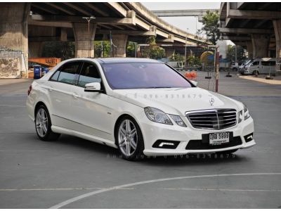 Benz E250 CGI Saloon W212 ปี 2011