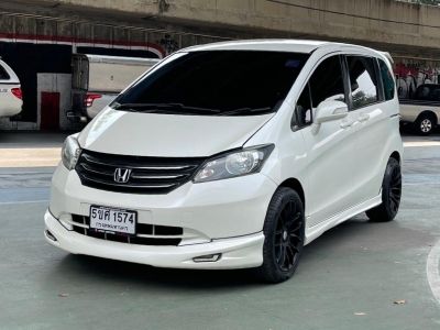 Honda Freed 1.5 E Limited ปี 2013 ไมล์ 152,265 km.