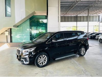 KIA GRAND CARNIVAL 2.2EX 2018