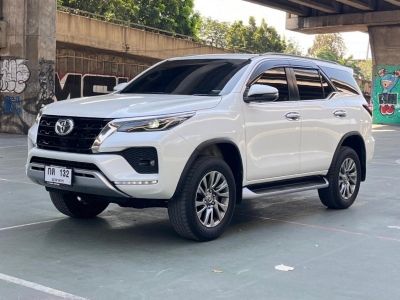 Toyota Fortuner 2.4V MNC ปี 2021 ไมล์ 176,973 km.