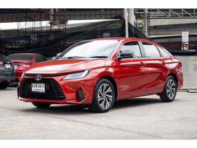 โตโยต้าชัวร์ ฟรีดาวน์ รถเทรสไดร์ฟเลขไมล์ 3xxx กม Yarisativ 1.2 Premium Luxury A/T ปี 2023