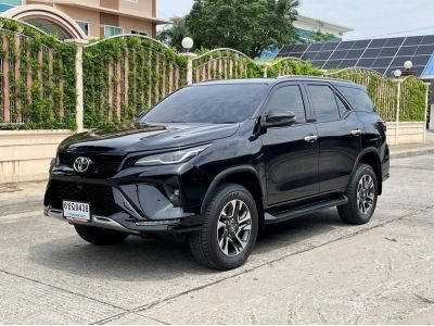 TOYOTA FORTUNER LEADER 2.4 G ปลายปี 2022 จดปี 2024 สภาพป้ายแดง