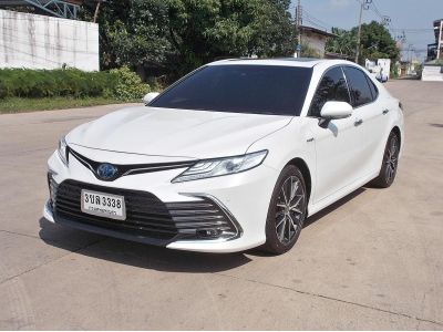 Toyota Camry 2.5 HEV Premium ปี 22จด23 รถบ้านมือเดียวสวย