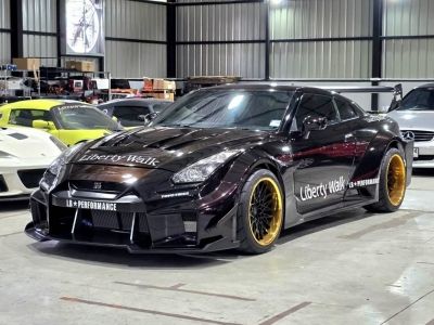 Nissan GTR R35 V Spec ปี10 ไมล์แท้6หมื่น