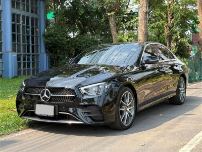 Mercedes Benz E300e Plug-in Hybrid AMG Dynamic ปี 2022 วารันตีเหลือ วิ่งน้อย 37,xxx km.