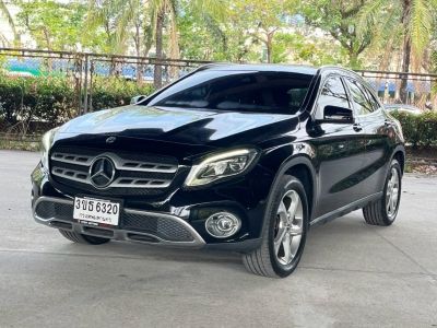 BENZ GLA200 ปี 2020 ไมล์ 142,688 km.