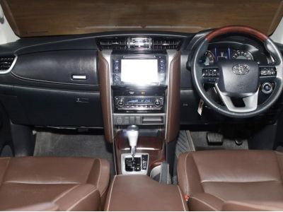 TOYOTA FORTUNER 2.4 V 6AT 2018 รูปที่ 11