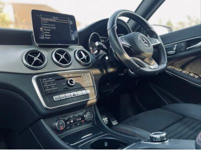 2018 Mercedes-Benz CLA 250 AMG 2.0 เครดิตดีฟรีดาวน์ รูปที่ 11