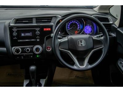 2015 HONDA JAZZ 1.5S  ผ่อน 4,190 บาท 12เดือนแรก รูปที่ 11