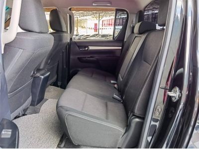 2019 TOYOTA HILUX REVO 2.4 E DOUBLE CAB PRERUNNER รูปที่ 11