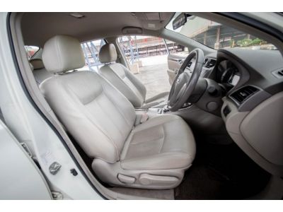 NISSAN SYLPHY 1.6 V รถบ้าน แต่งสวย เครื่องเดิม รับประกันไม่มีย้อมแมว รูปที่ 11