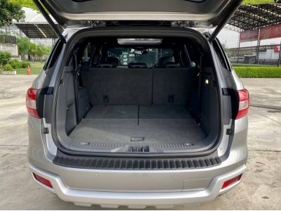 2016 Ford Everest 3.2 Titanium 4WD Top Sunroof สีเทา รูปที่ 11