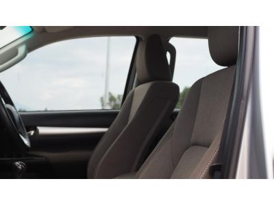 TOYOTA REVO DOUBLE CAB 2.4E PLUS MT 4WD หน้า ROCCO ปี 2017 รูปที่ 11