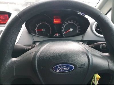 2013 Ford Fiesta 1.5 S รถบ้านมือเดียวสภาพสวย รูปที่ 11