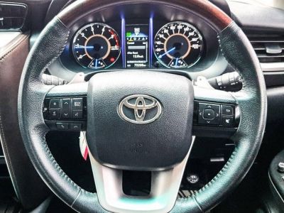 2018 TOYOTA FORTUNER 2.4V  ลูกค้าเครดิตดี เริ่มต้น 2.xx รูปที่ 11