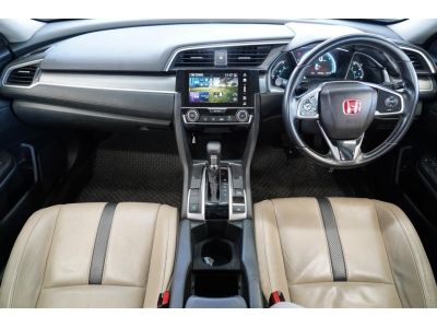 2017 Honda civic 1.8  EL สีเทา รูปที่ 11