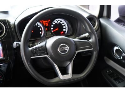 2017 NISSAN NOTE 1.2 VL A/T สีเทา รูปที่ 11