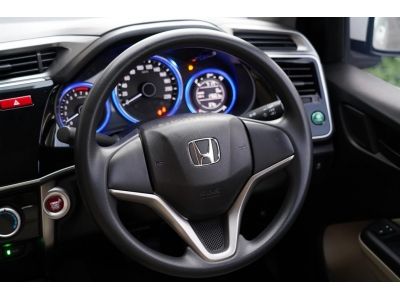 2016 HONDA CITY 1.5V สีขาว รูปที่ 11