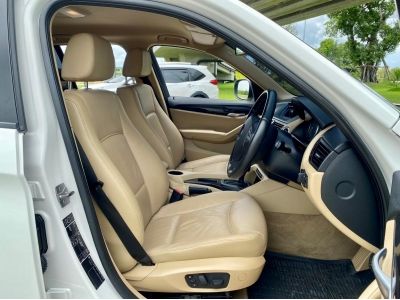 2011 BMW X1 1.8i sDrive 2.0 เครดิตดีฟรีดาวน์ รูปที่ 11