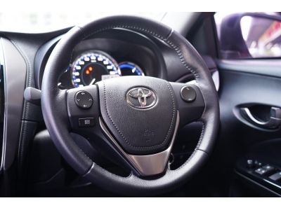 2021 TOYOTA YARIS ATIV 1.2 SPORT A/T สีแดง รูปที่ 11