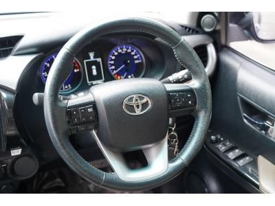 22016 toyota revo 2.4 G dubblecab  prerunner a/t สีน้ำเงิน รูปที่ 11