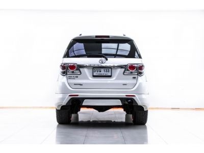 2012 TOYOTA  FORTUNER 3.0 V 4WD   ผ่อน 6,181 บาท 12 เดือนแรก รูปที่ 11