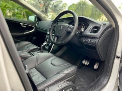 2017 VOLVO V40 2.0 T4 รูปที่ 11