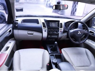 2013 Mitsubishi Pajero 2.4 เบนซิน LPG หัวฉีด เกียร์ธรรมดา MT  เครดิตดีฟรีดาวน์ รูปที่ 11