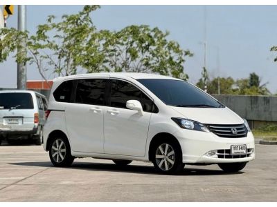 2012 HONDA FREED 1.5 SE รูปที่ 11