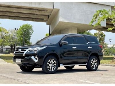 2017 TOYOTA FORTUNER 2.4 V 4WD เครดิตดีฟรีดาวน์ รูปที่ 11