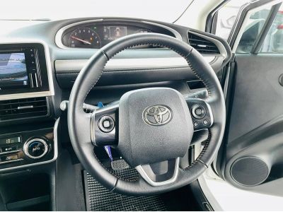 TOYOTA SIENTA 1.5V  Auto ปี 21 จด 22   สีเงิน รูปที่ 11