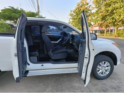 Mazda BT50-PRO 2.2 H-IRACER CAB เกียร์ธรรมดา ปี57/2014 รูปที่ 11