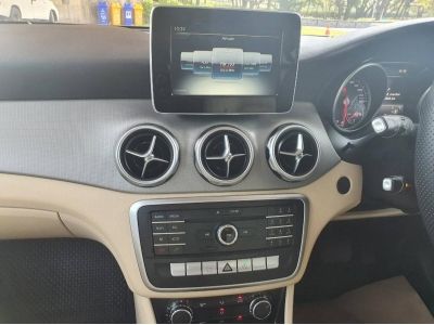 รถหรู สภาพใหม่มาก คุ้มๆ BENZ GLA-200 โฉม W156  ปี 2020 รูปที่ 11