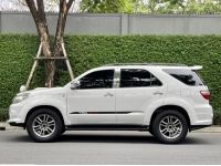 TOYOTA FORTUNER 3.0 TRD ขับ 4 ปี 11 สีขาว รูปที่ 11