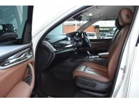 ขาย BMW X5 sDrive25d 2015 สีขาว ราคาพิเศษถูกสุด ใช้รักษาอย่างดีประวัติศูนย์ครบๆ (3ขว 1351 กทม.) รูปที่ 11