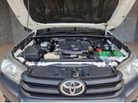 Toyota Revo 2.4 J ตู้แห้ง  2017 MT สีขาว รูปที่ 11