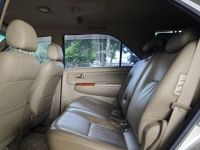 Toyota Fortuner 2.7 V auto  2011 รูปที่ 11