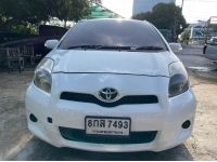 Toyota Yaris 1.5 e 2013 รูปที่ 11